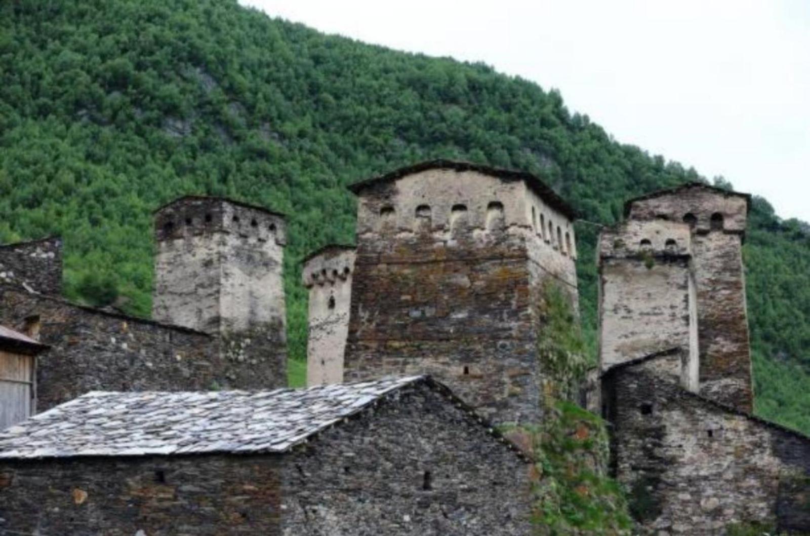 Guesthouse Luka Ushguli Exterior foto